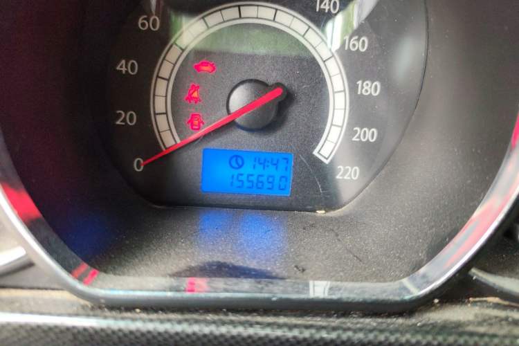 Used JAC Group Heyue 2012 1.5L Manual Luxury Sport Edition Odometer Close Up