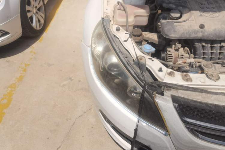 Used JAC Group Heyue 2012 1.5L Manual Zunyi Trim Right Front Headlight