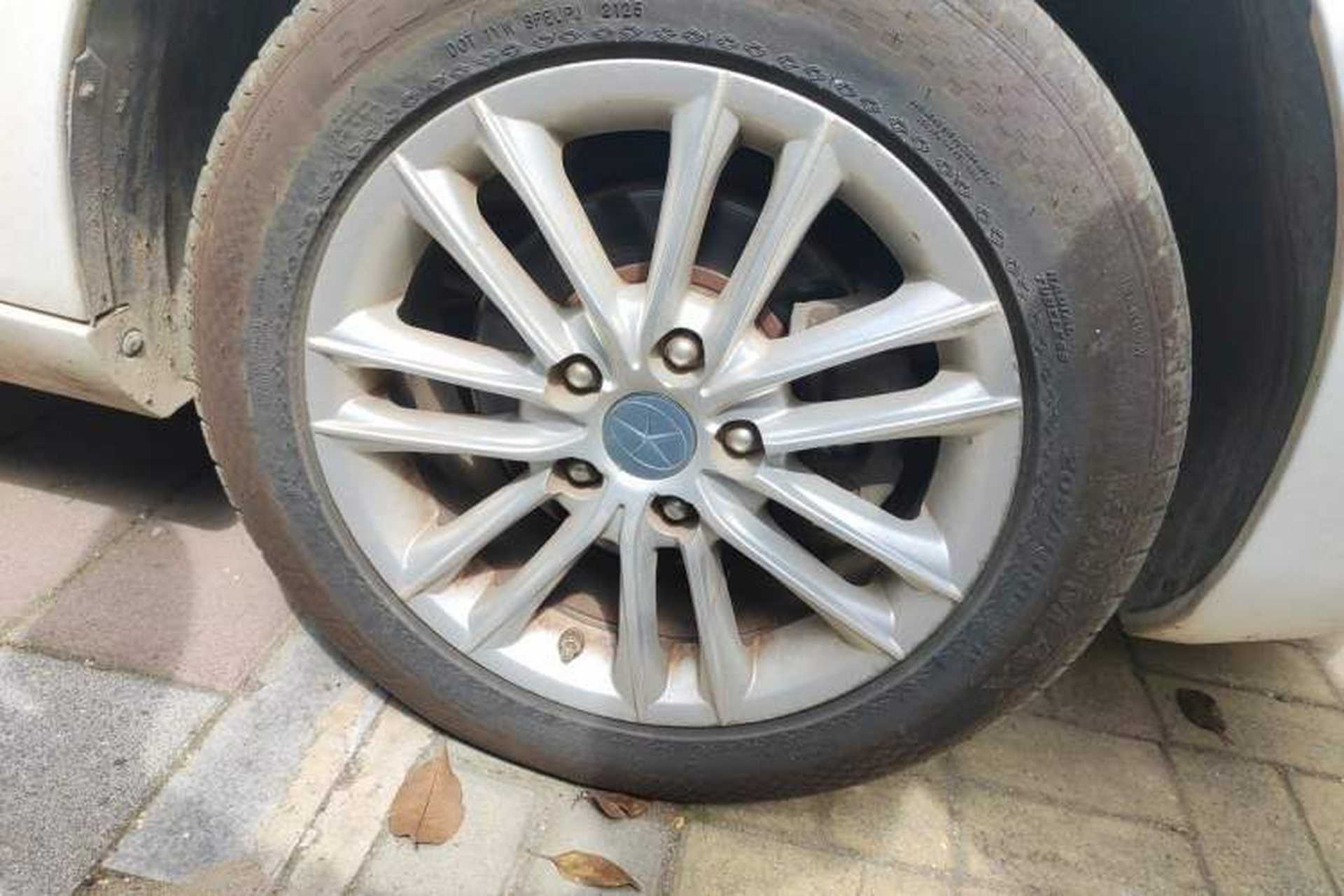 Used JAC Group Heyue 2012 1.5L Manual Luxury Sport Edition Right Front Wheel Hub