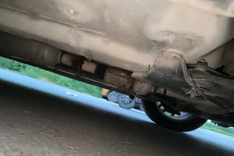 Used JAC Group Heyue  Chassis Front Right