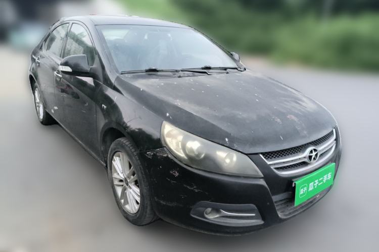 Used JAC Group Heyue  Front Right 45 Deg