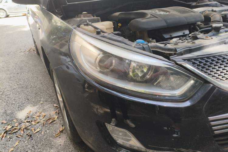 Used JAC Group Heyue 2014 1.5L Manual Comfort Model China IV Standard Right Front Headlight