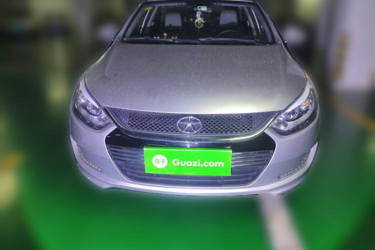 Used JAC Group Heyue 2014 1.5L Manual Luxury Version China IV Standard Front