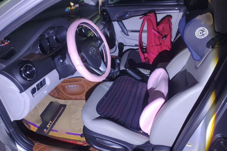 Used JAC Group Heyue 2014 1.5L Manual Luxury Version China IV Standard Left Front Seat