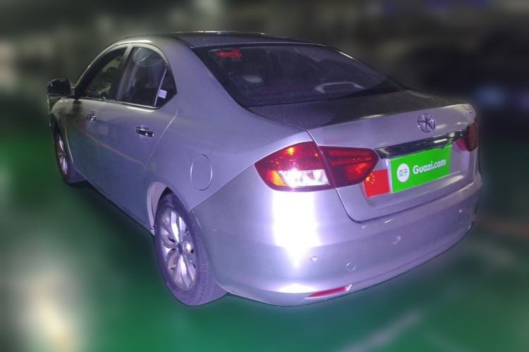 Used JAC Group Heyue 2014 1.5L Manual Luxury Version China IV Standard Rear Left 45 Deg