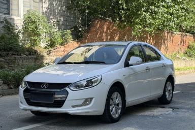 Used JAC Group Heyue 2014 1.5L Manual Luxury Version China IV Standard