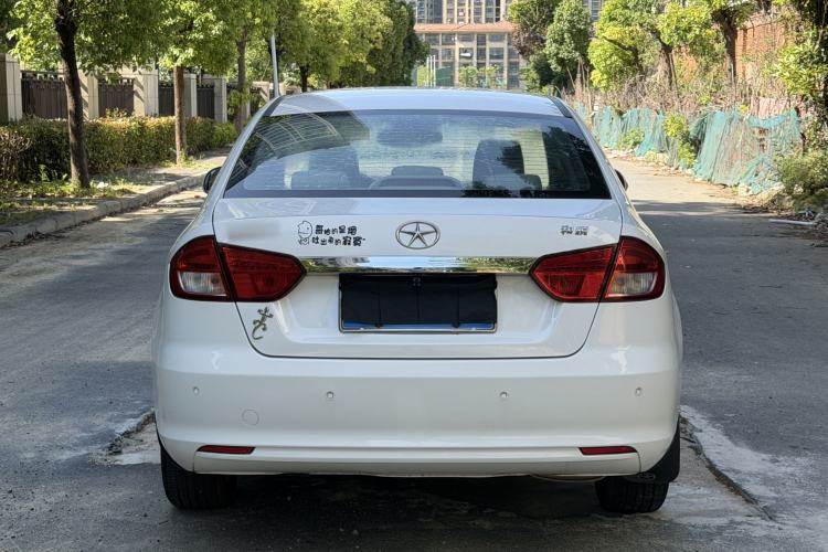 Used JAC Group Heyue 2014 1.5L Manual Luxury Version China IV Standard Rear