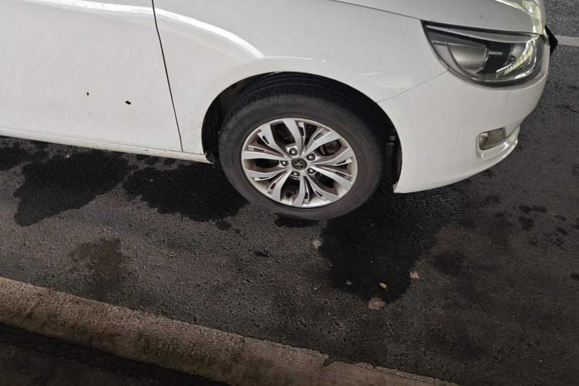 Used JAC Group Heyue 2014 1.5L Manual Comfort Model China IV Standard Right Front Wheel Hub