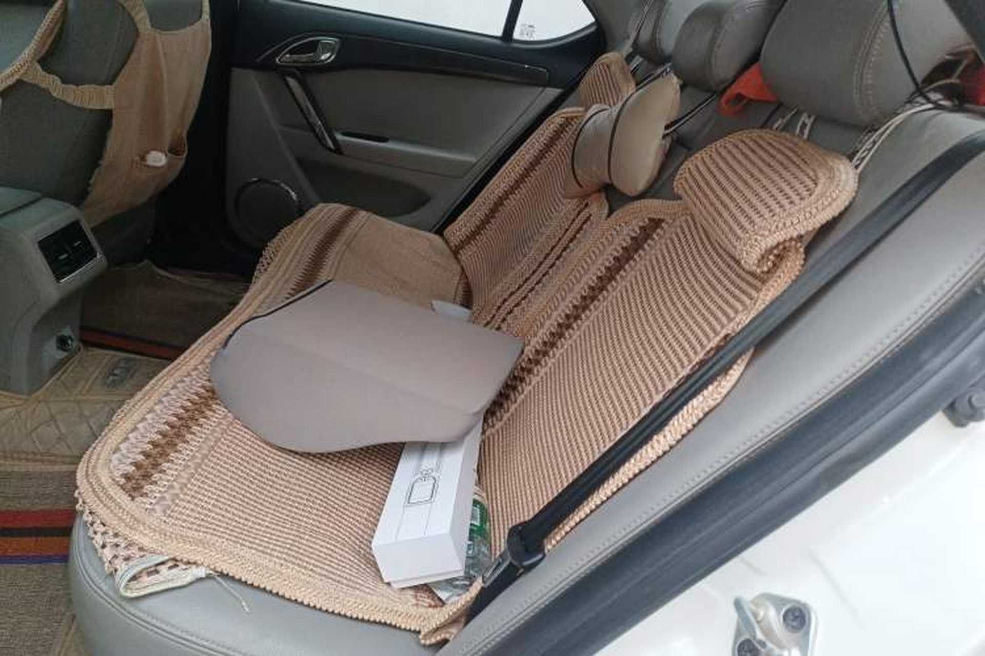 Used JAC Group Heyue 2016 1.5L Manual Luxury Model China V Standard Left Rear Seat