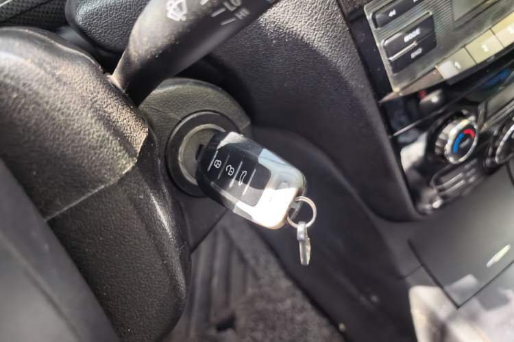 Used JAC Group Heyue 2016 1.5L Manual Comfort Version China V Standard Vehicle Key