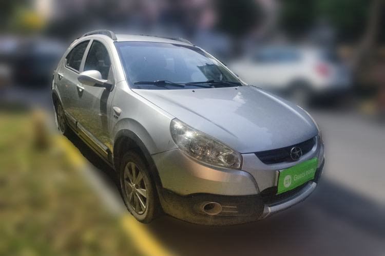 Used JAC Group Heyue A13RS 2014 CROSS 1.3L Manual Comfort Model Front Right 45 Deg