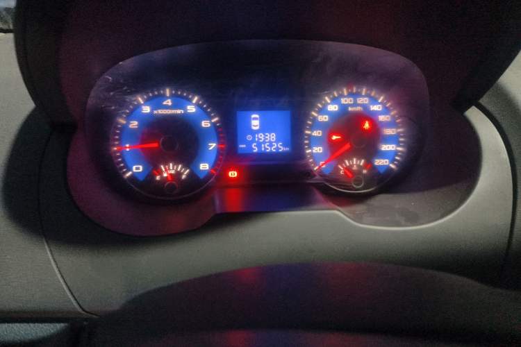 Used JAC Group Heyue A13RS 2014 CROSS 1.3L Manual Comfort Model Odometer Close Up