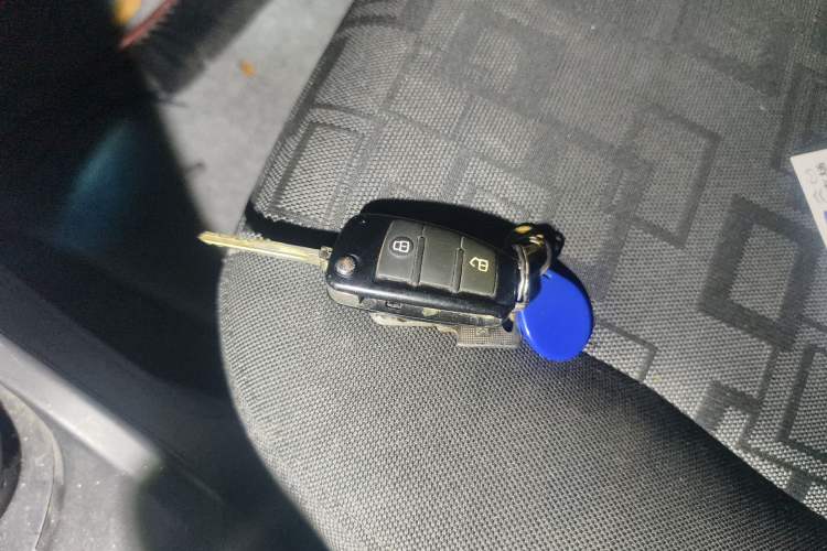 Used JAC Group Heyue A13RS 2014 CROSS 1.3L Manual Comfort Model Vehicle Key