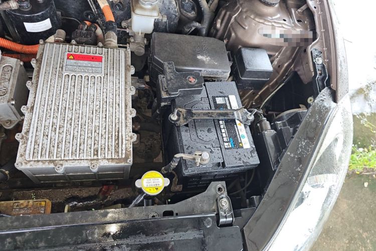 Used JAC Group iEV 2015 iEV5 Engine Bay Left