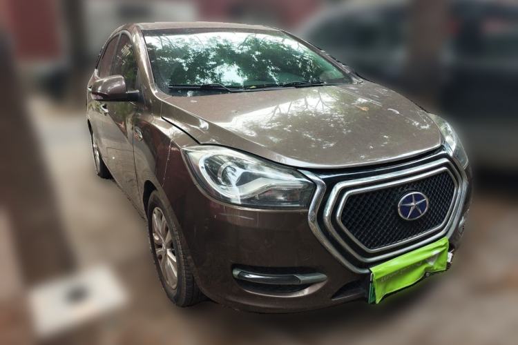 Used JAC Group iEV 2015 iEV5 Front Right 45 Deg