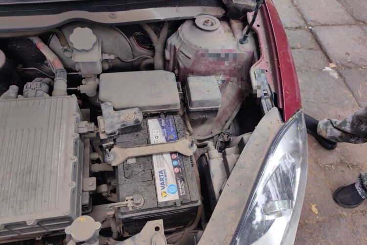 Used JAC Group iEV 2015 iEV5 Engine Bay Left