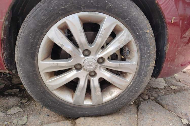 Used JAC Group iEV 2015 iEV5 Right Front Wheel Hub