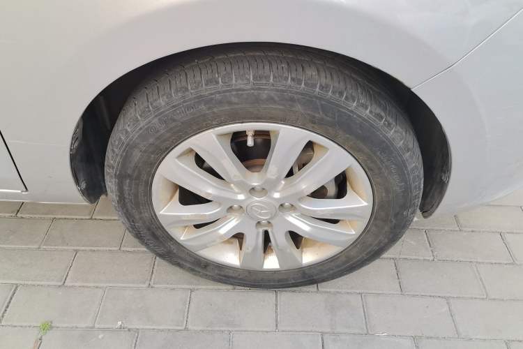 Used JAC Group iEV 2015 iEV5 Right Front Wheel Hub