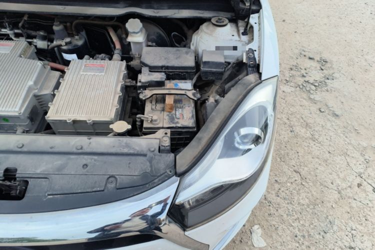 Used JAC Group iEV 2015 iEV5 Engine Bay Left