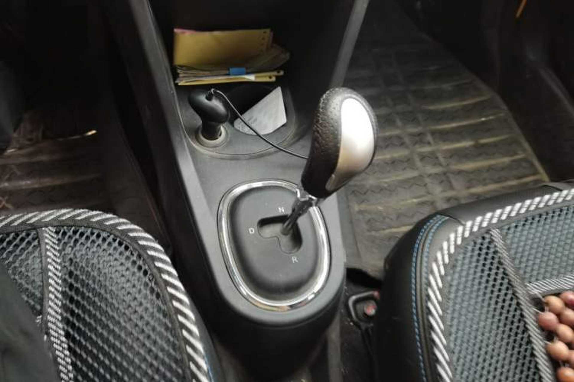 Used JAC Group iEV 2015 iEV4 Luxury Smart Model Gear Lever