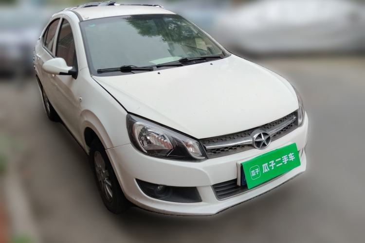 Used JAC Group iEV 2017 iEV4 Luxury Model Front Right 45 Deg