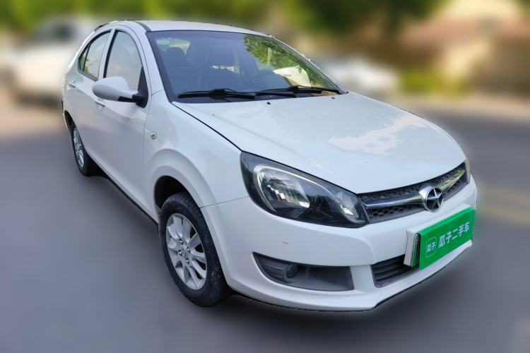 Used JAC Group iEV 2017 iEV4 Luxury Smart Model Front Right 45 Deg