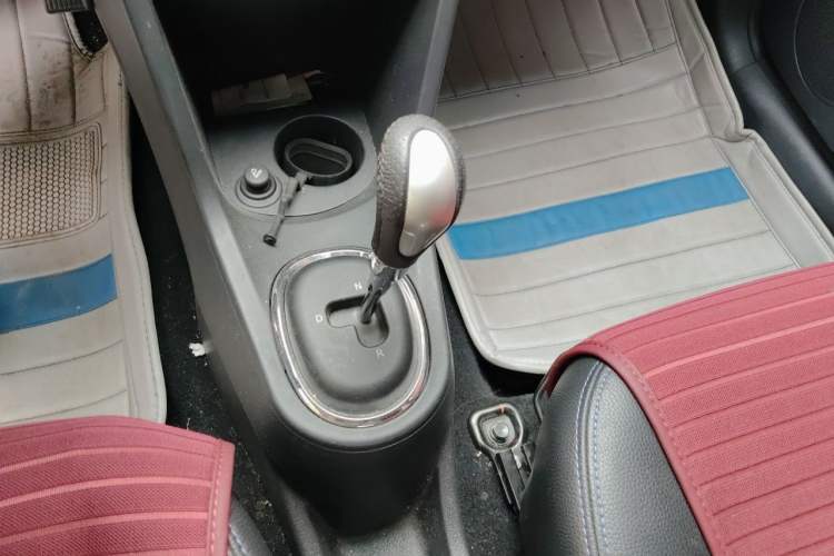 Used JAC Group iEV 2017 iEV4 Luxury Model Gear Lever