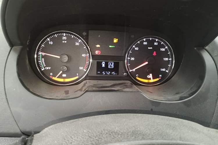 Used JAC Group iEV 2017 iEV4 Luxury Smart Model Odometer Close Up