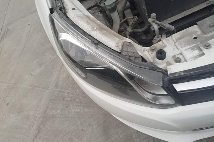 Used JAC Group iEV 2017 iEV4 Luxury Smart Model Right Front Headlight