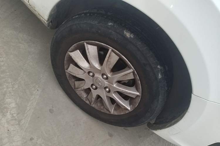 Used JAC Group iEV 2017 iEV4 Luxury Smart Model Right Front Wheel Hub