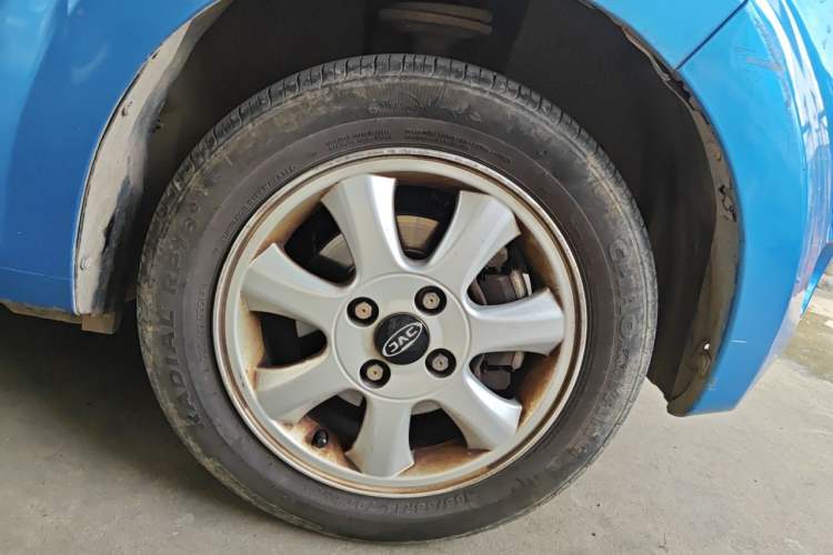 Used JAC Group iEV6E 2017 iEV6E Time Edition Right Front Wheel Hub