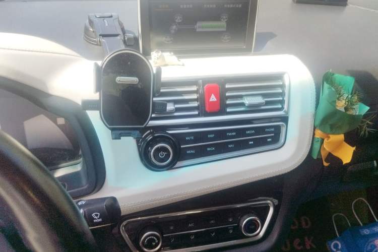 Used JAC Group iEV6E 2017 iEV6E Audio And AC Panel
