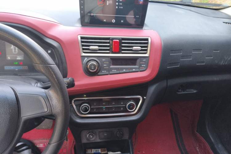 Used JAC Group iEV6E 2017 iEV6E Time Edition Audio And AC Panel