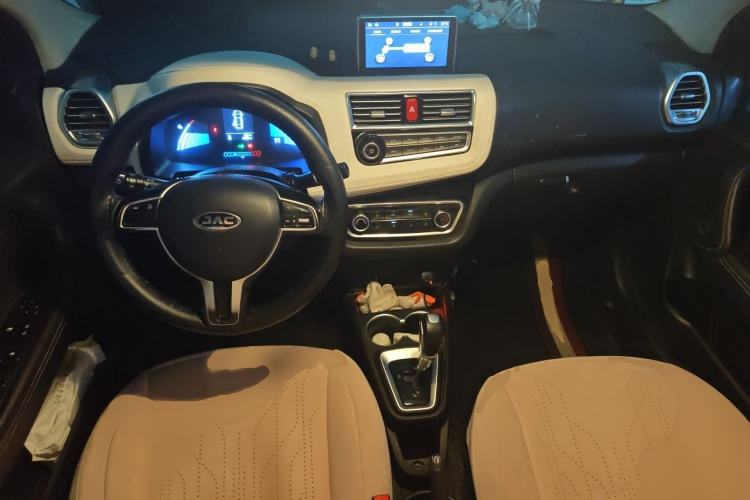 Used JAC Group iEV6E 2017 iEV6E Center Console