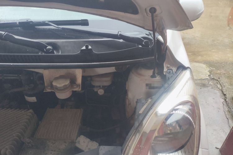Used JAC Group iEV6E 2017 iEV6E Time Edition Engine Bay Left