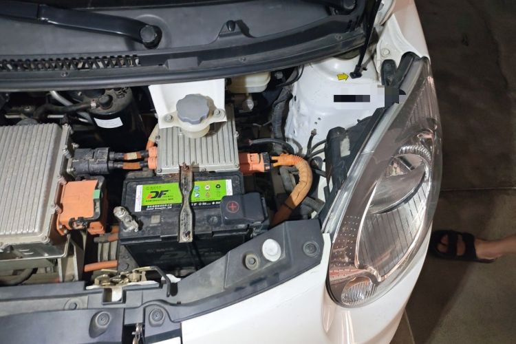 Used JAC Group iEV6E 2017 iEV6E Engine Bay Left