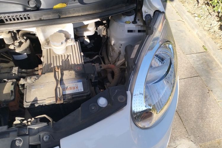 Used JAC Group iEV6E 2017 iEV6E Engine Bay Left