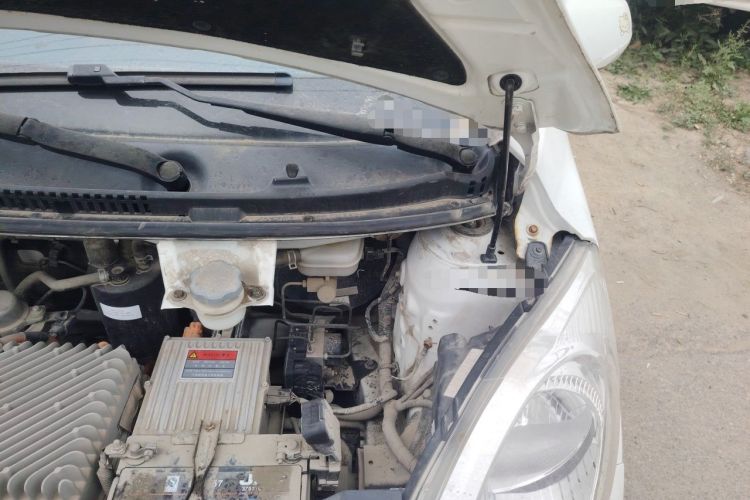 Used JAC Group iEV6E 2017 iEV6E Time Edition Engine Bay Left