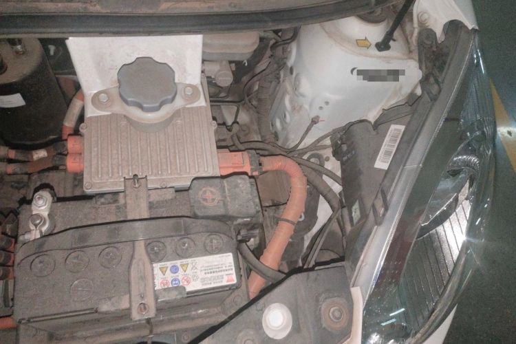 Used JAC Group iEV6E 2017 iEV6E Time Edition Engine Bay Left