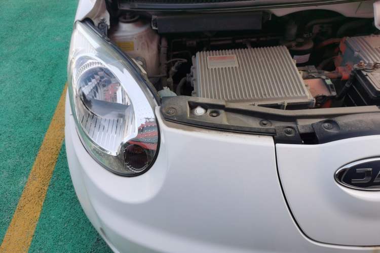 Used JAC Group iEV6E 2017 iEV6E Engine Bay Right