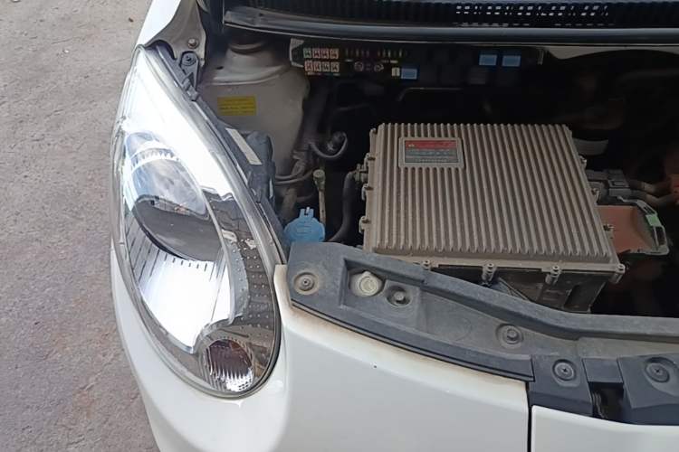 Used JAC Group iEV6E 2017 iEV6E Engine Bay Right