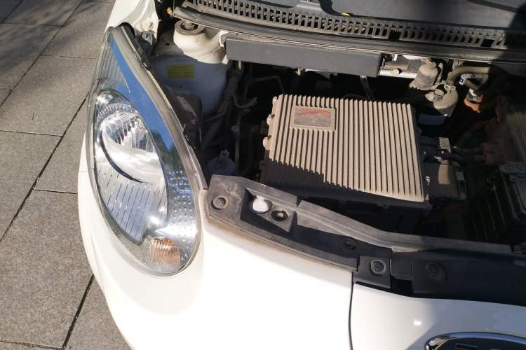 Used JAC Group iEV6E 2017 iEV6E Engine Bay Right