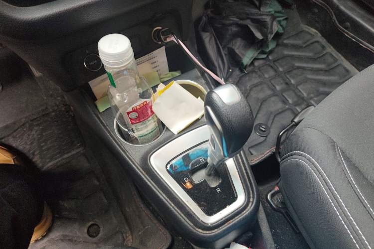 Used JAC Group iEV6E 2017 iEV6E Gear Lever