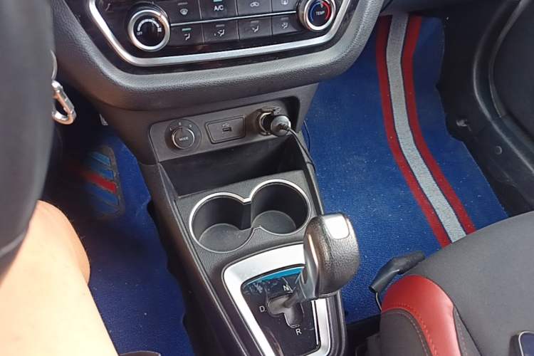 Used JAC Group iEV6E 2017 iEV6E Gear Lever