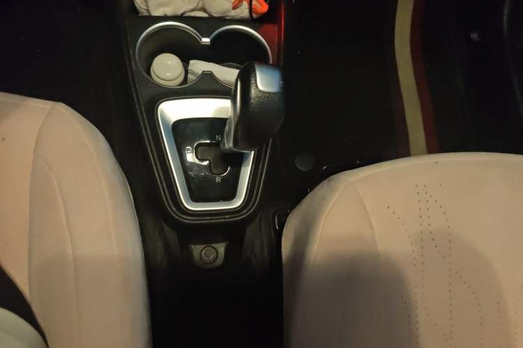 Used JAC Group iEV6E 2017 iEV6E Gear Lever
