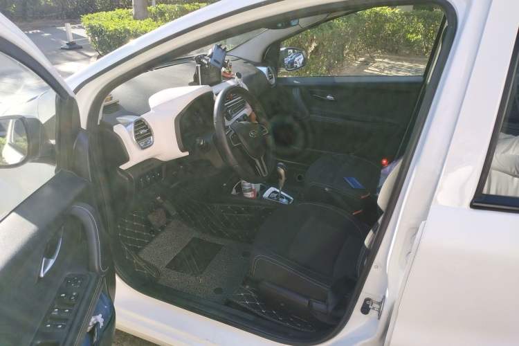 Used JAC Group iEV6E 2017 iEV6E Left Front Seat