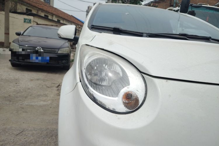 Used JAC Group iEV6E 2017 iEV6E Time Edition Right Front Headlight