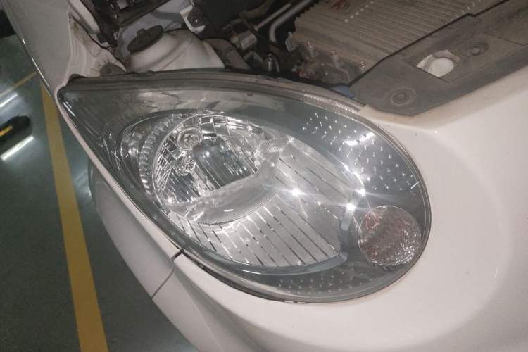 Used JAC Group iEV6E 2017 iEV6E Time Edition Right Front Headlight