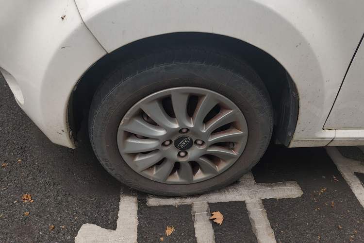 Used JAC Group iEV6E 2017 iEV6E Right Front Wheel Hub
