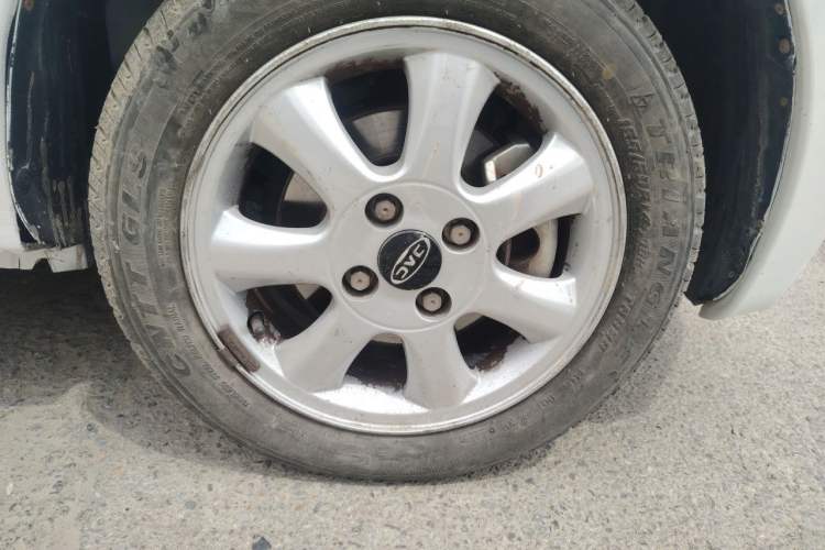 Used JAC Group iEV6E 2017 iEV6E Time Edition Right Front Wheel Hub